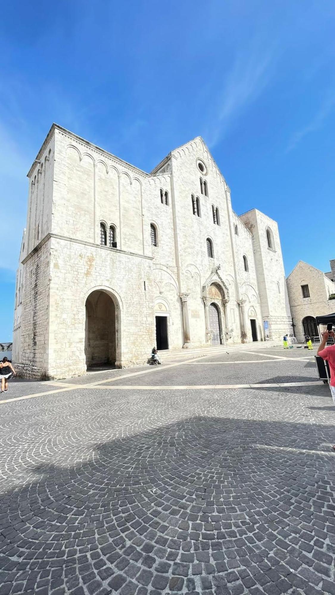 Locazione Turistica Madera Ξενοδοχείο Μπάρι Εξωτερικό φωτογραφία